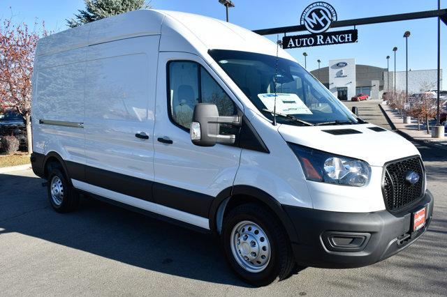 new 2024 Ford Transit-250 car