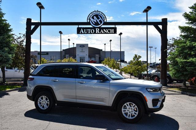 new 2024 Jeep Grand Cherokee car, priced at $40,484