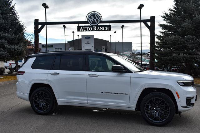 new 2025 Jeep Grand Cherokee L car, priced at $67,870