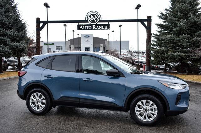 new 2025 Ford Escape car, priced at $31,336