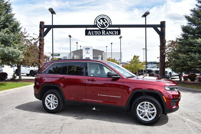 new 2024 Jeep Grand Cherokee car, priced at $40,637