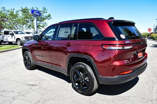 new 2024 Jeep Grand Cherokee car, priced at $44,794