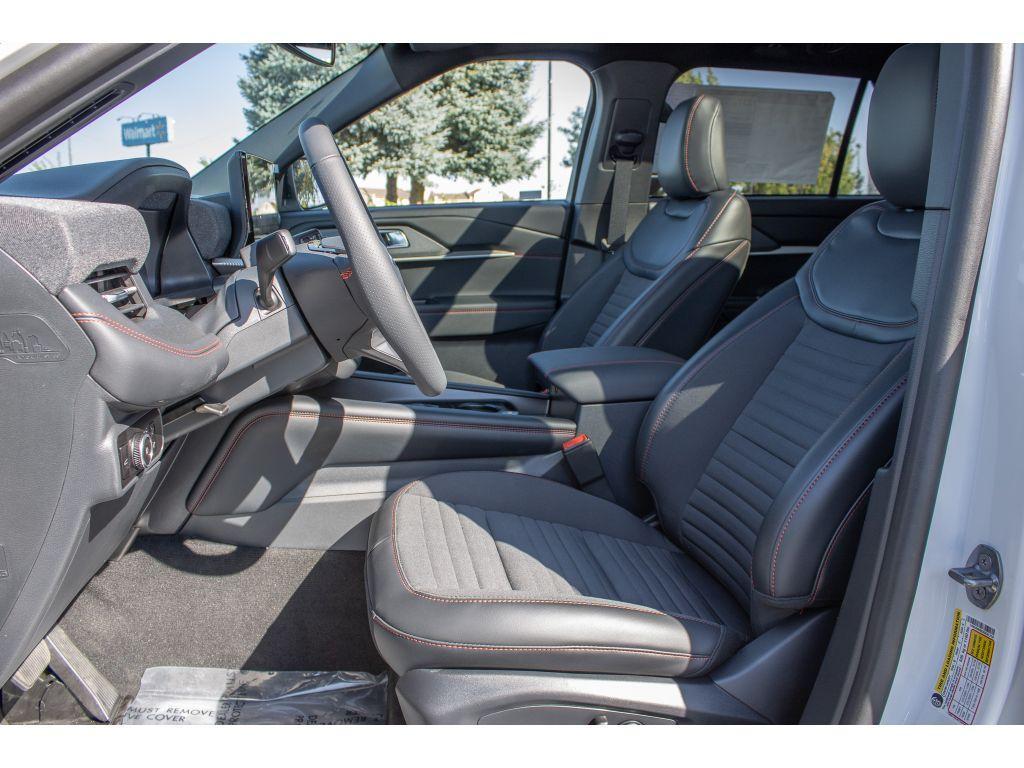 new 2025 Ford Explorer car, priced at $47,000