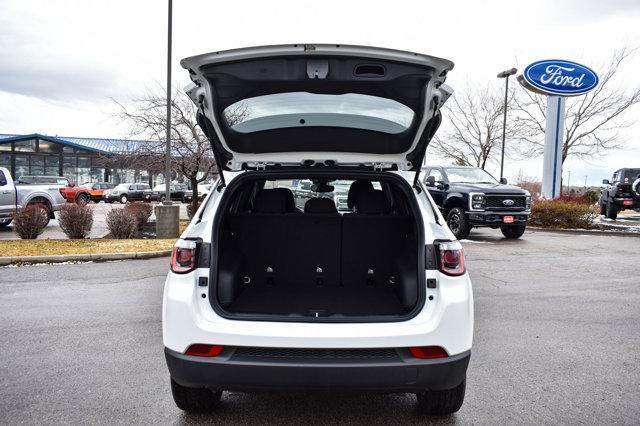 new 2025 Jeep Compass car, priced at $26,831