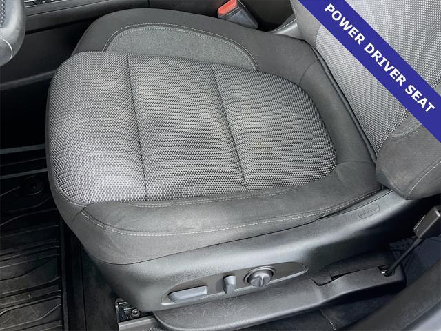 used 2023 Chevrolet Traverse car, priced at $32,369