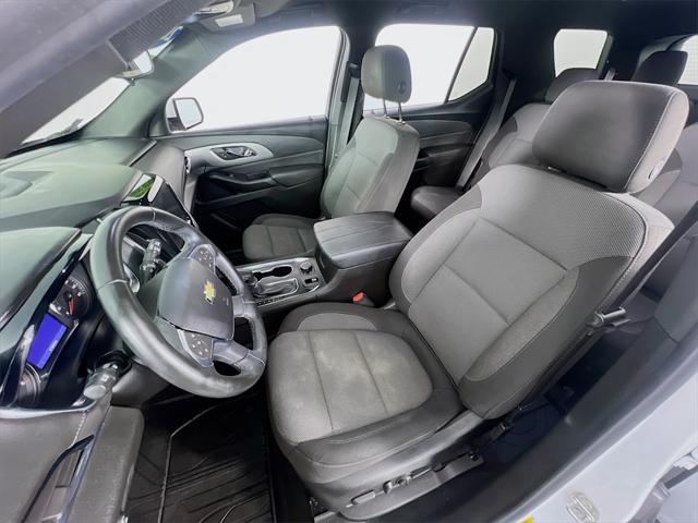 used 2023 Chevrolet Traverse car, priced at $32,369