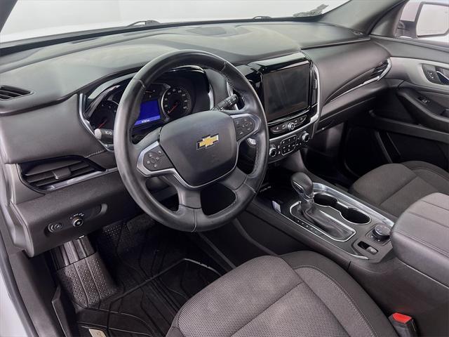 used 2023 Chevrolet Traverse car, priced at $32,369