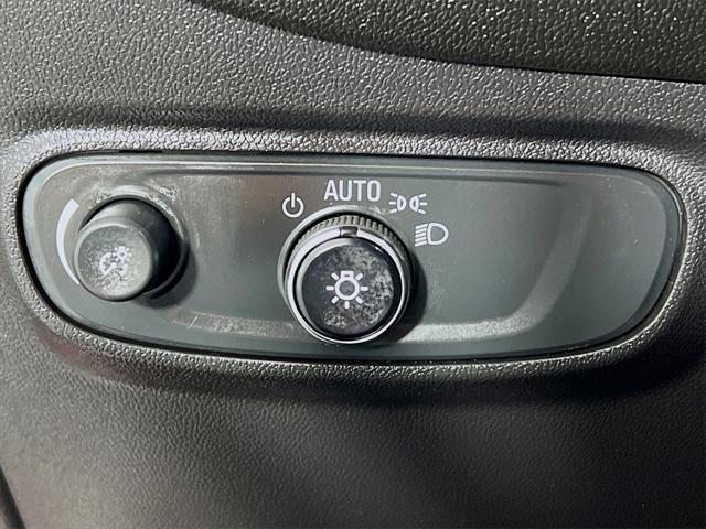 used 2024 Chevrolet Equinox car, priced at $25,995