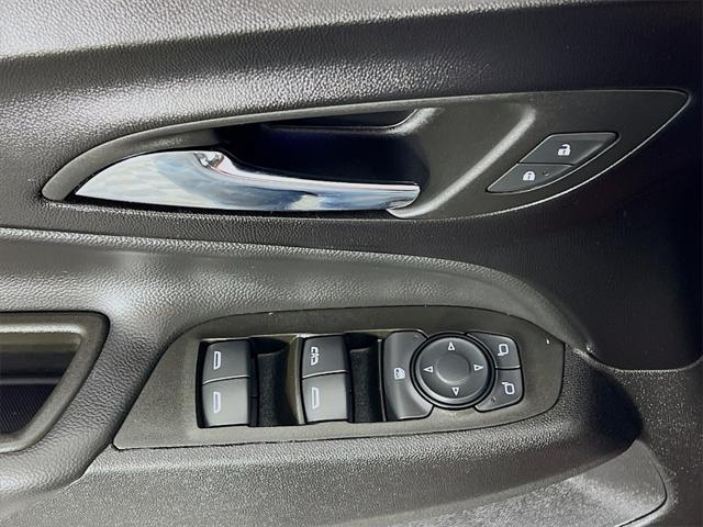 used 2024 Chevrolet Equinox car, priced at $25,995