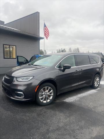 used 2023 Chrysler Pacifica car, priced at $32,993