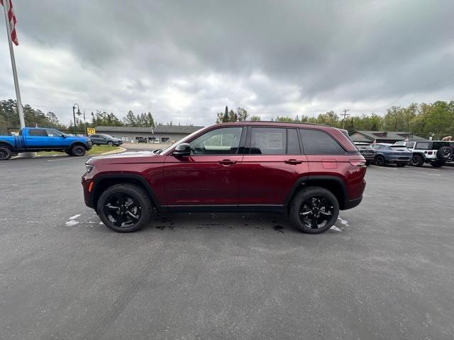 new 2024 Jeep Grand Cherokee car, priced at $46,076