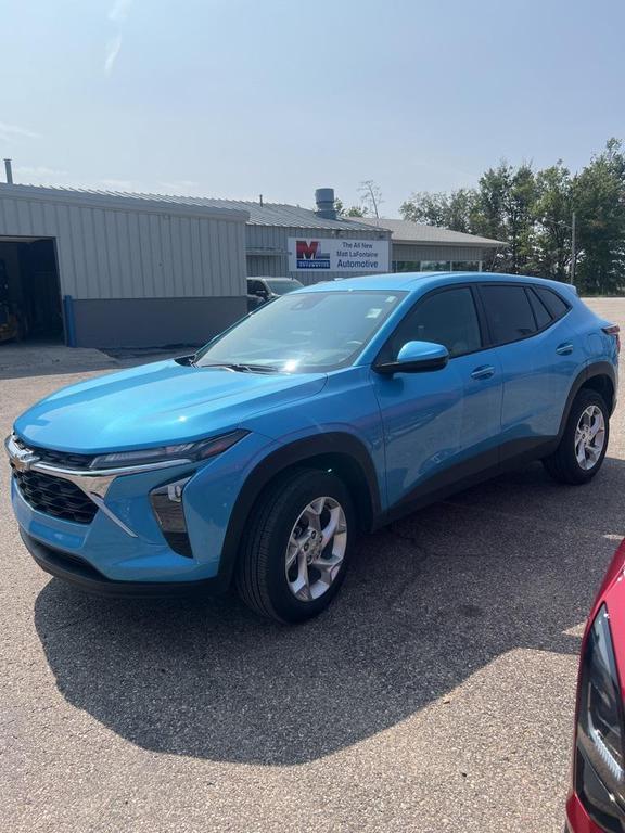 used 2025 Chevrolet Trax car, priced at $22,895