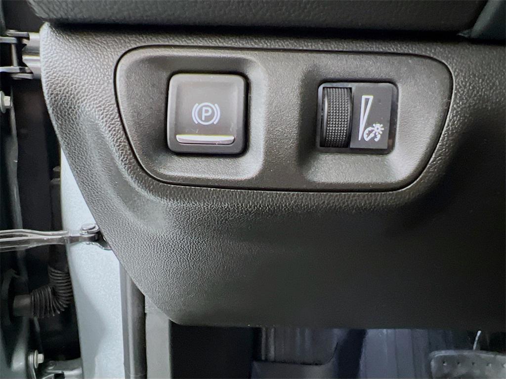 used 2023 GMC Acadia car, priced at $25,465