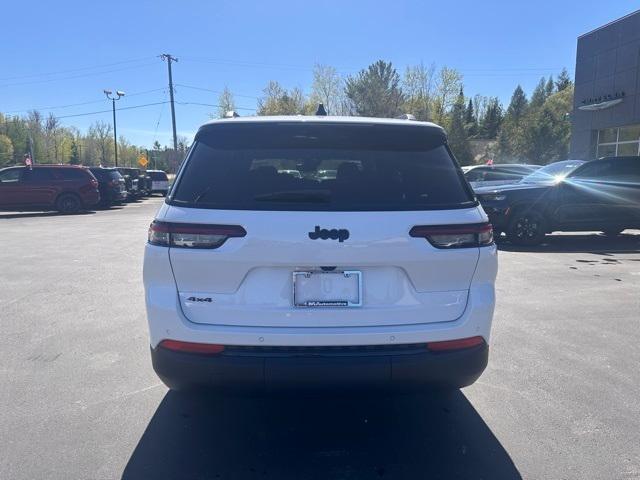 new 2024 Jeep Grand Cherokee L car, priced at $47,428