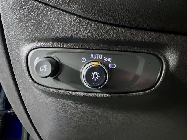 used 2022 Chevrolet Equinox car, priced at $24,795