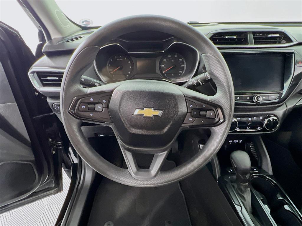 used 2023 Chevrolet TrailBlazer car, priced at $22,298