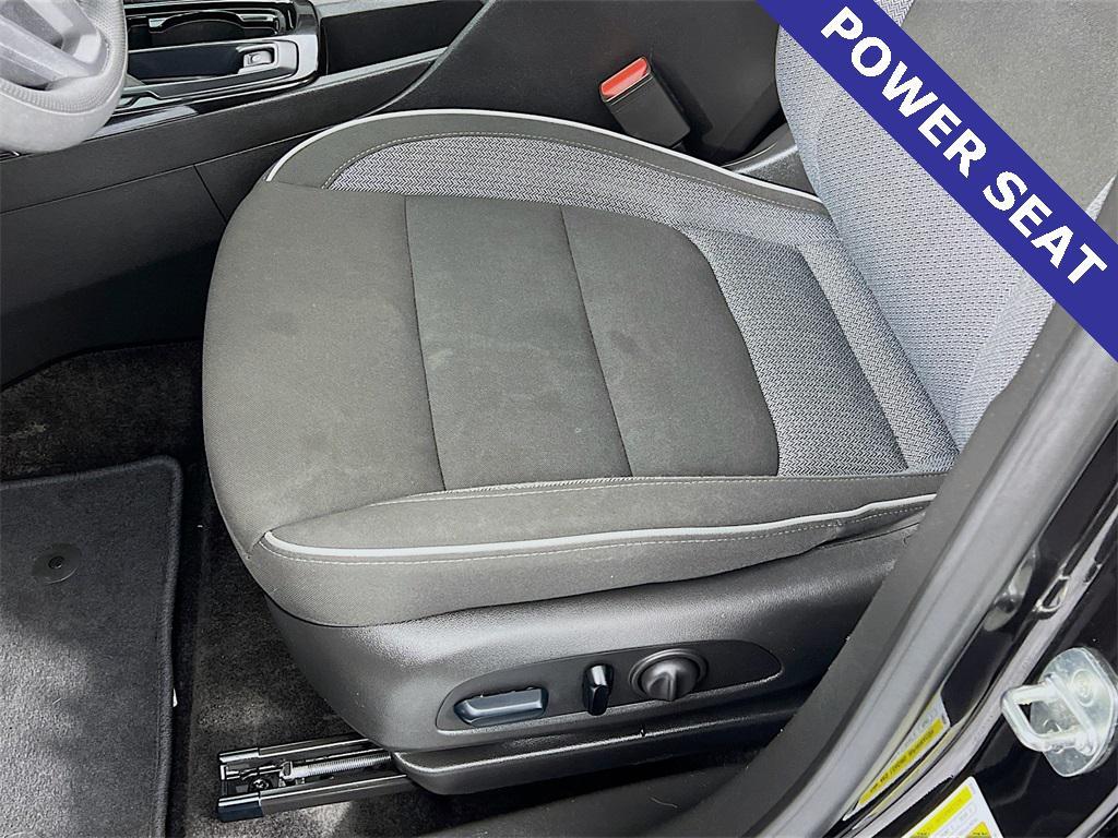 used 2023 Chevrolet TrailBlazer car, priced at $22,298