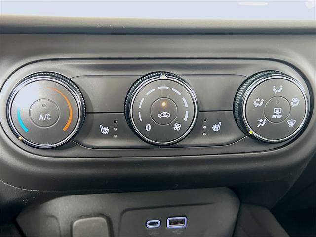 used 2024 Chevrolet Trax car, priced at $22,995