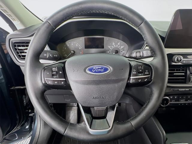 used 2022 Ford Escape car, priced at $25,893