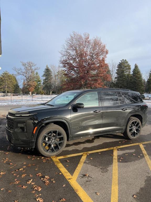 used 2024 Chevrolet Traverse car, priced at $51,995
