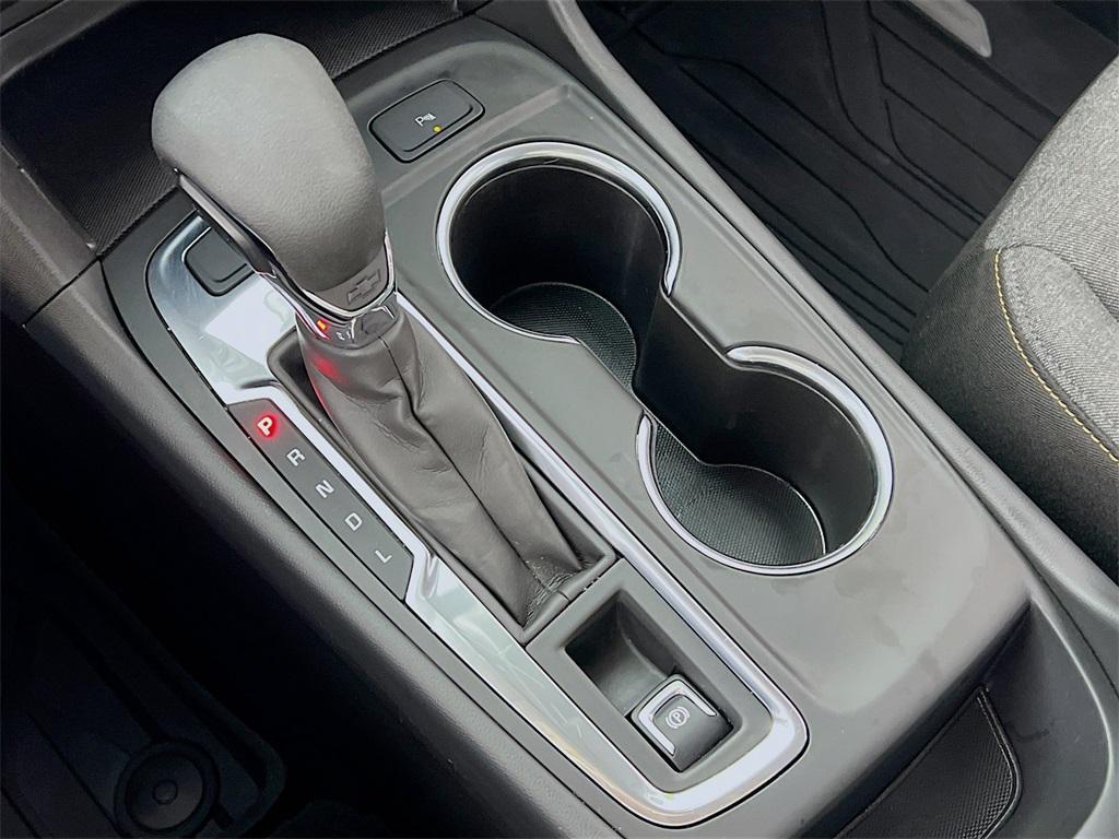 used 2024 Chevrolet Equinox car, priced at $23,527