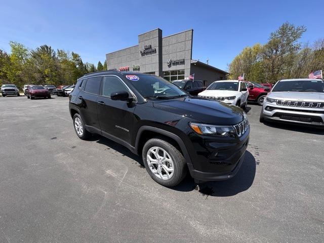 new 2024 Jeep Compass car, priced at $30,721