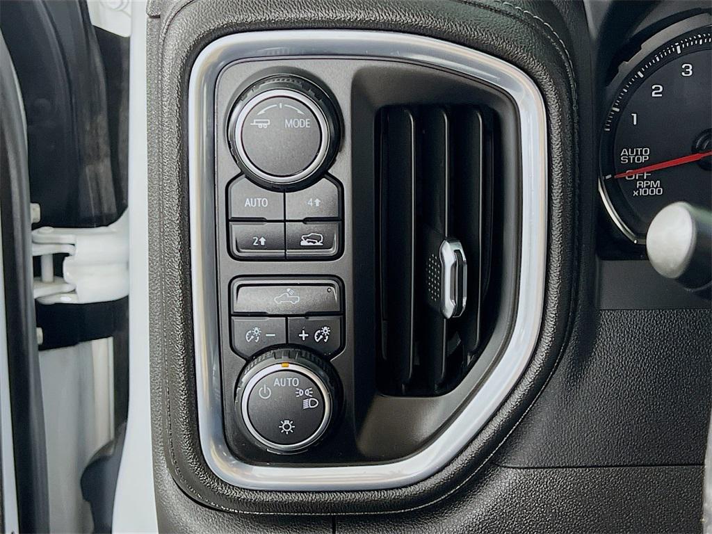 used 2022 Chevrolet Silverado 1500 car, priced at $28,743