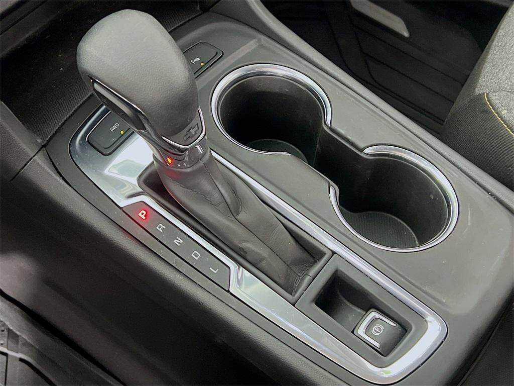 used 2023 Chevrolet Equinox car, priced at $23,074