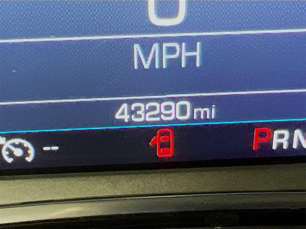 used 2023 Chevrolet Equinox car, priced at $23,074