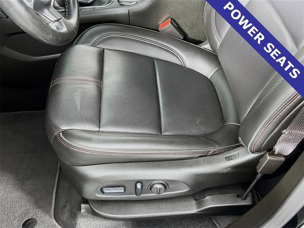 used 2023 Chevrolet Traverse car, priced at $39,499