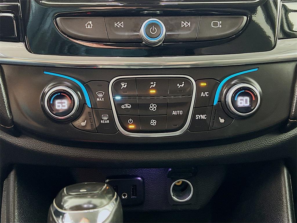 used 2018 Chevrolet Traverse car, priced at $14,328