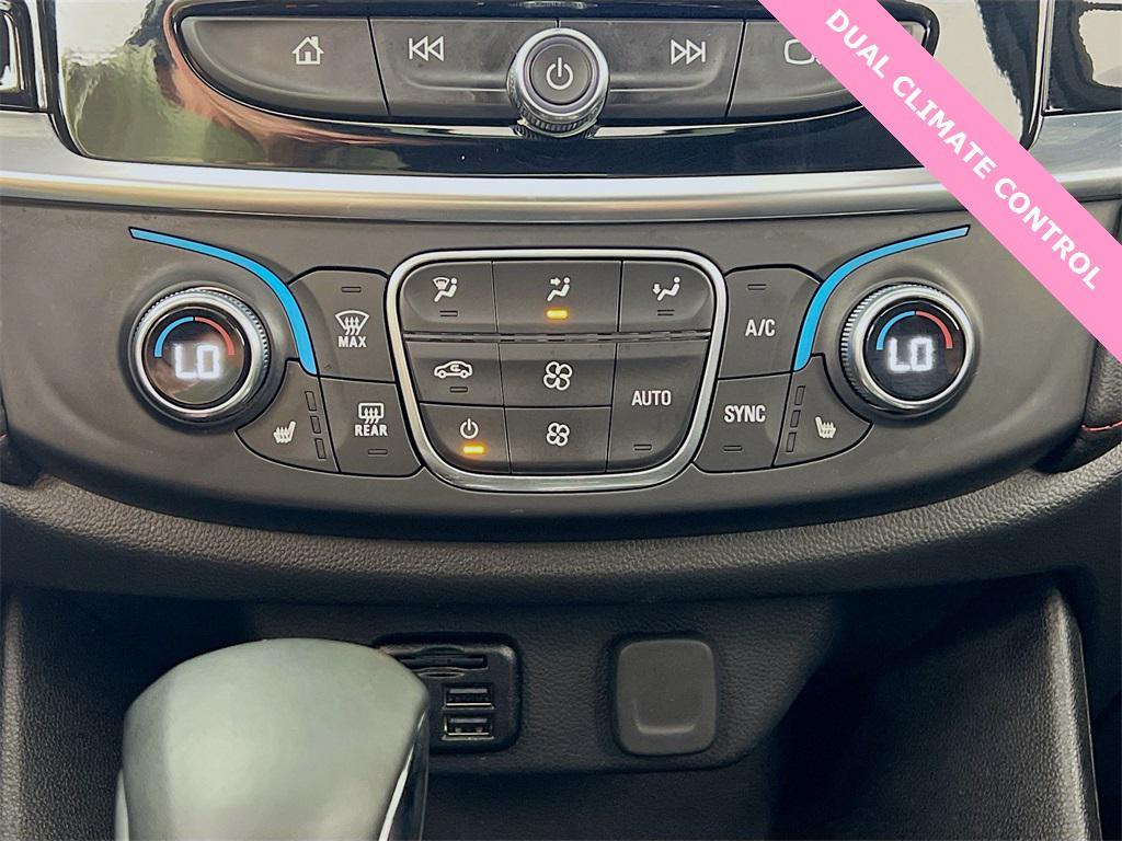 used 2023 Chevrolet Traverse car, priced at $39,225