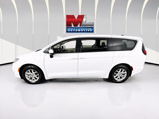 used 2023 Chrysler Pacifica car, priced at $27,856