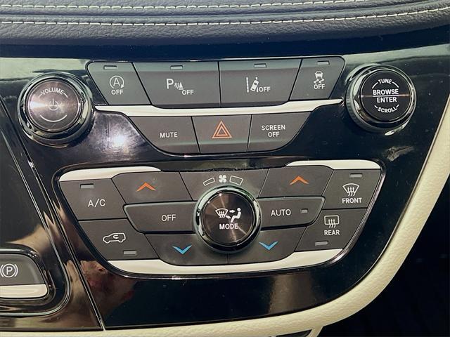 used 2023 Chrysler Pacifica car, priced at $27,856