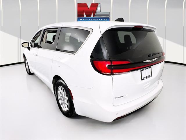 used 2023 Chrysler Pacifica car, priced at $27,856