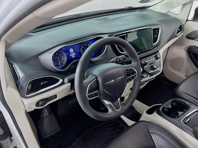 used 2023 Chrysler Pacifica car, priced at $27,856