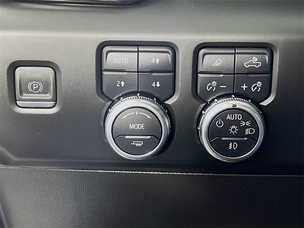 used 2022 GMC Sierra 1500 car, priced at $39,617