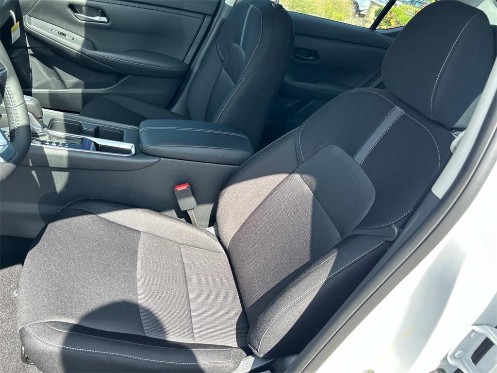 new 2025 Nissan Sentra car, priced at $21,524