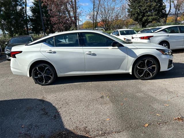 new 2025 Nissan Altima car, priced at $33,976