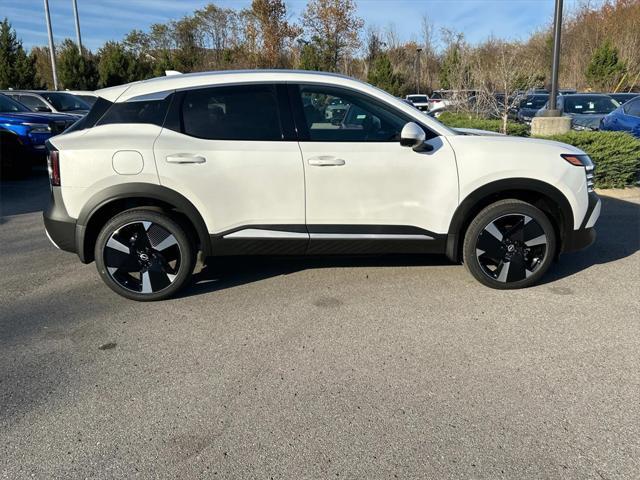 new 2025 Nissan Kicks car, priced at $27,470