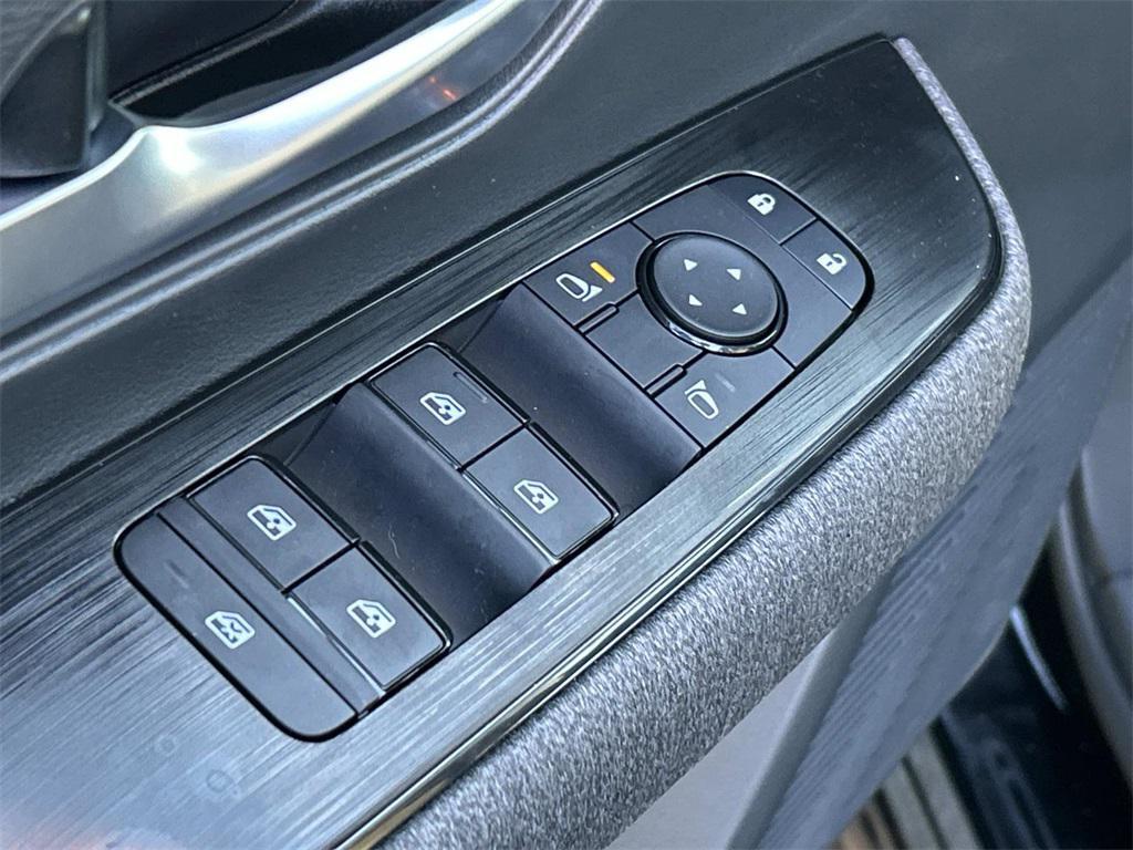 new 2026 Nissan Kicks car, priced at $26,423