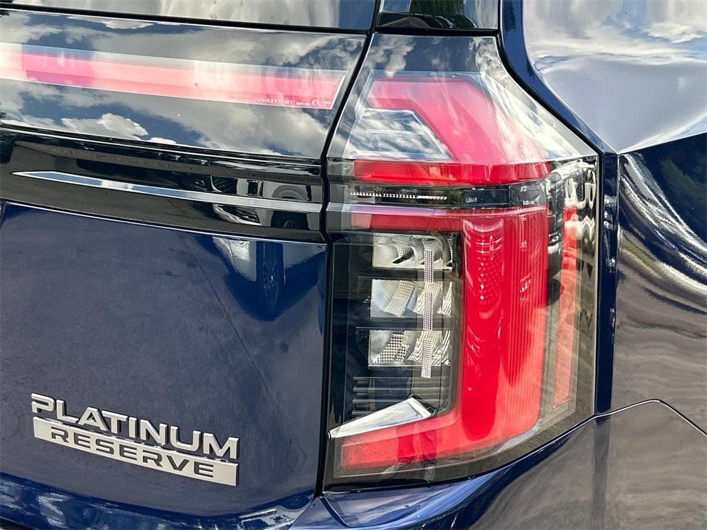 new 2025 Nissan Armada car, priced at $77,576