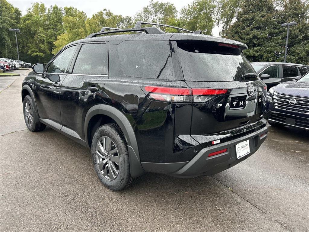 new 2025 Nissan Pathfinder car, priced at $35,174