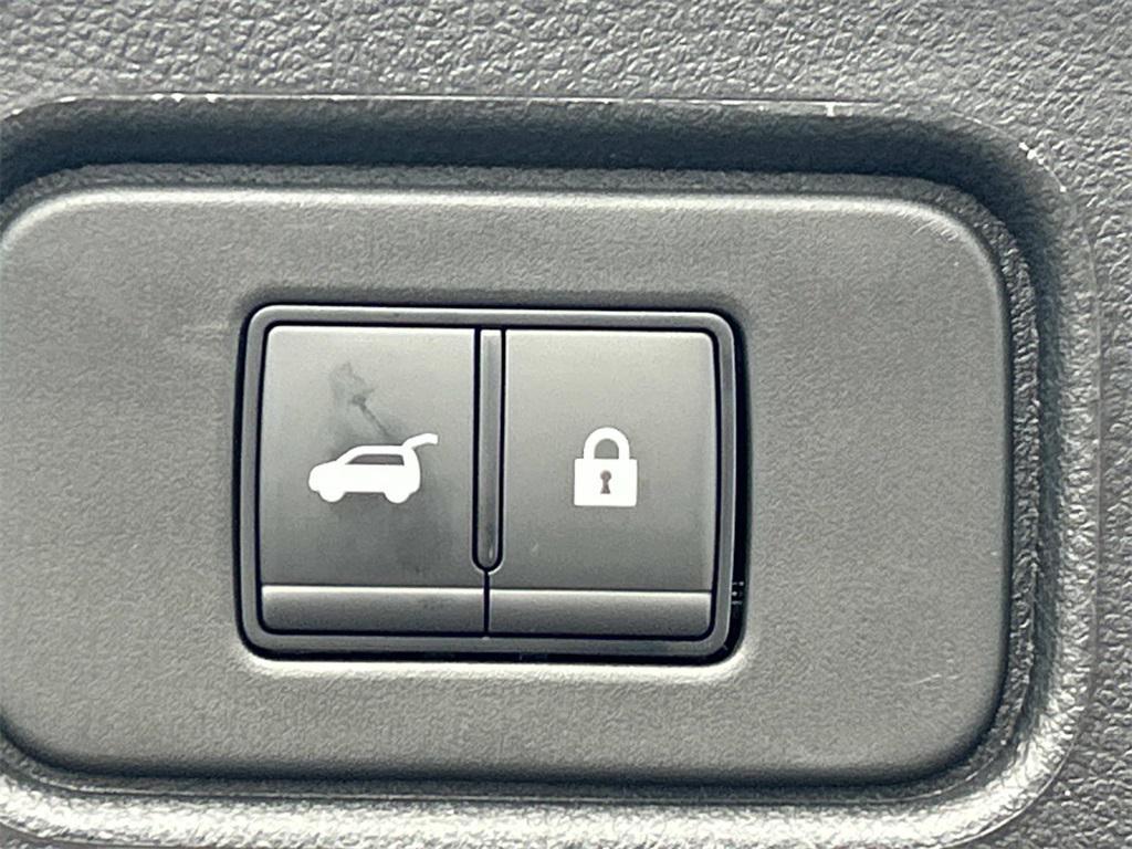 new 2025 Nissan Pathfinder car, priced at $35,174