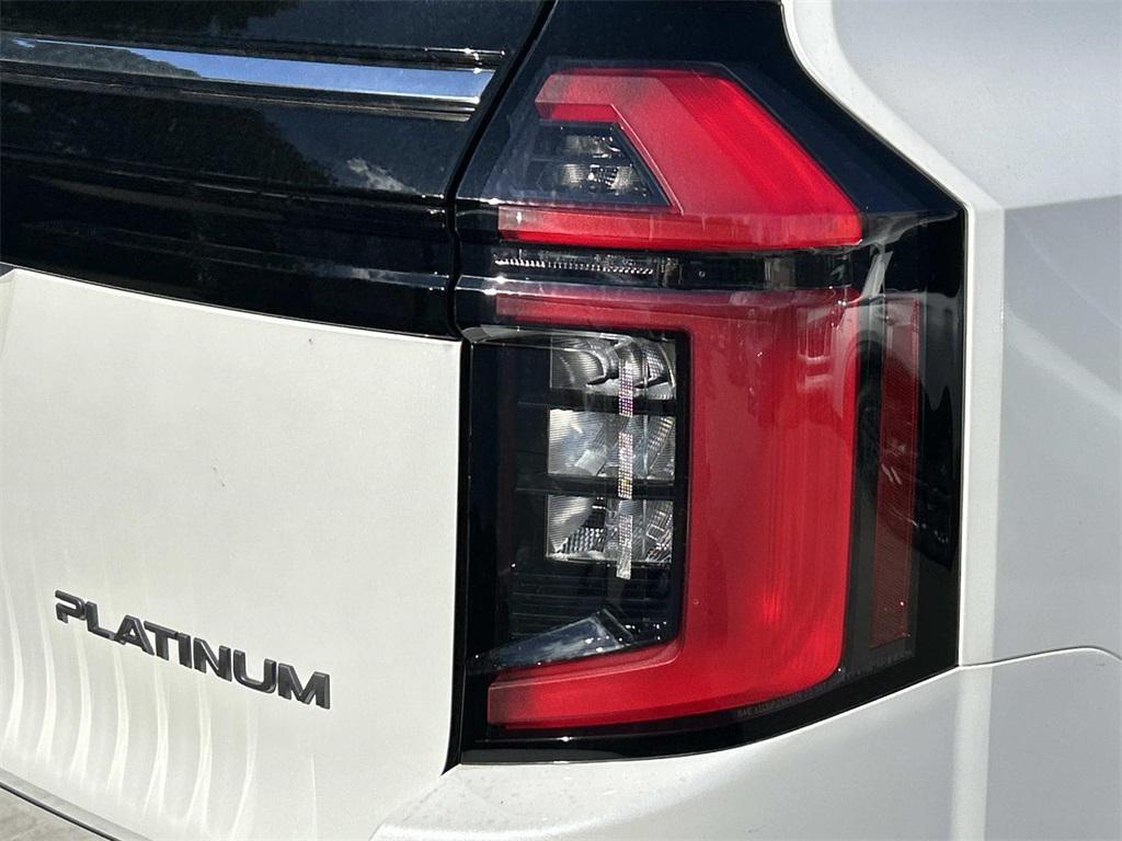 new 2026 Nissan Armada car, priced at $77,399