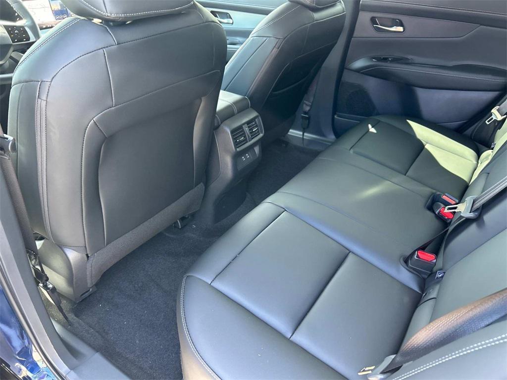 new 2025 Nissan Murano car, priced at $40,461