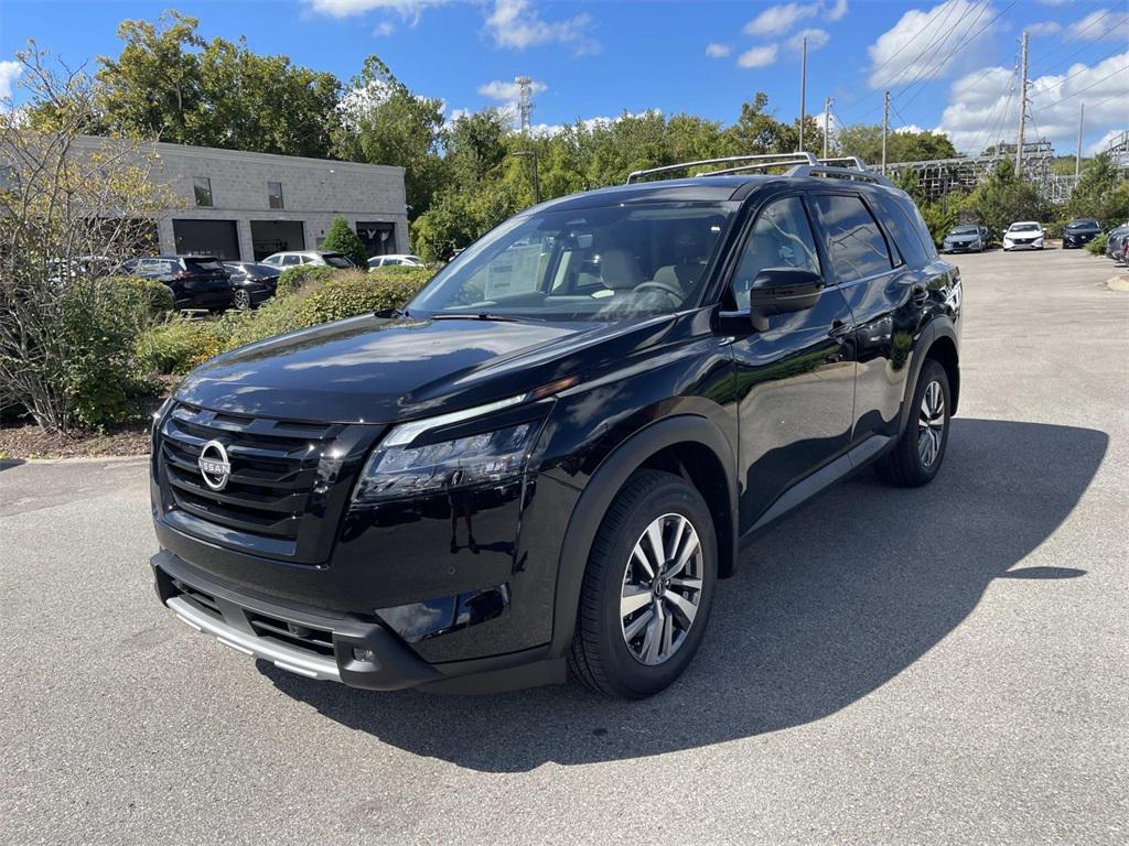 new 2025 Nissan Pathfinder car, priced at $39,715