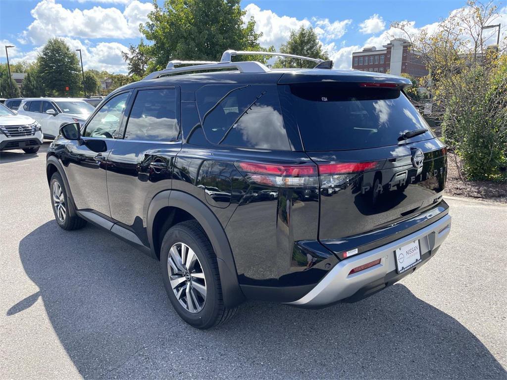new 2025 Nissan Pathfinder car, priced at $39,715