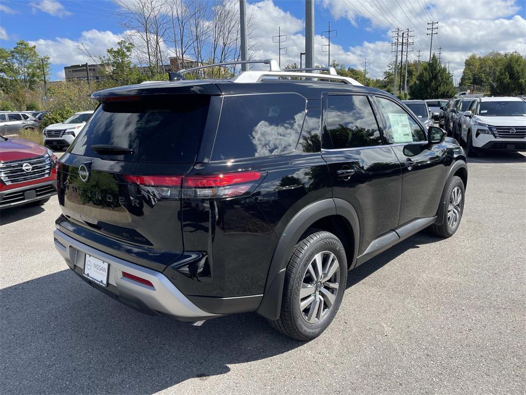 new 2025 Nissan Pathfinder car, priced at $39,715