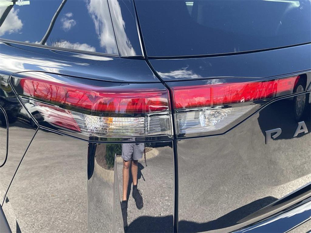 new 2025 Nissan Pathfinder car, priced at $39,715